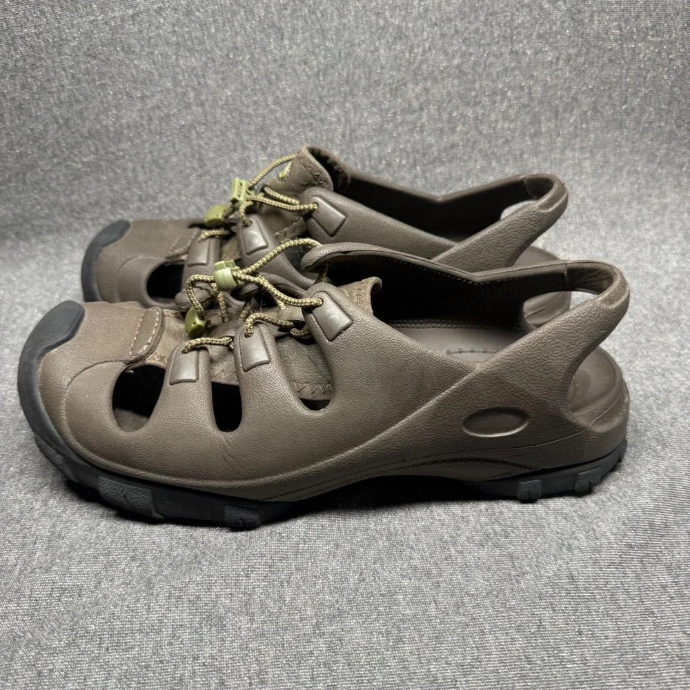 Crocs Mesh Deck Sandals Mens 9 Brown Water Shoes Fisherman Clogs